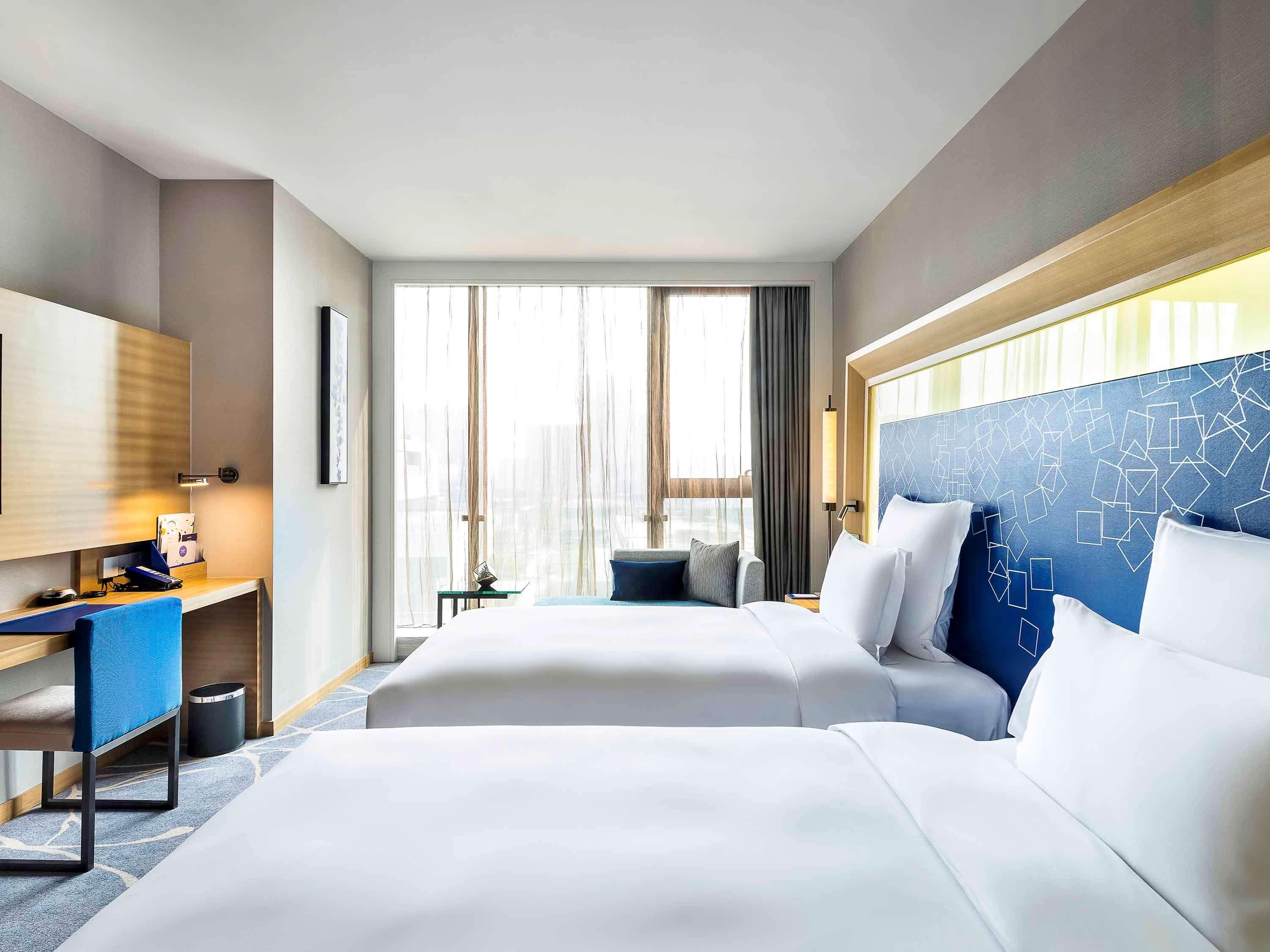 Novotel Ningbo East Exterior photo