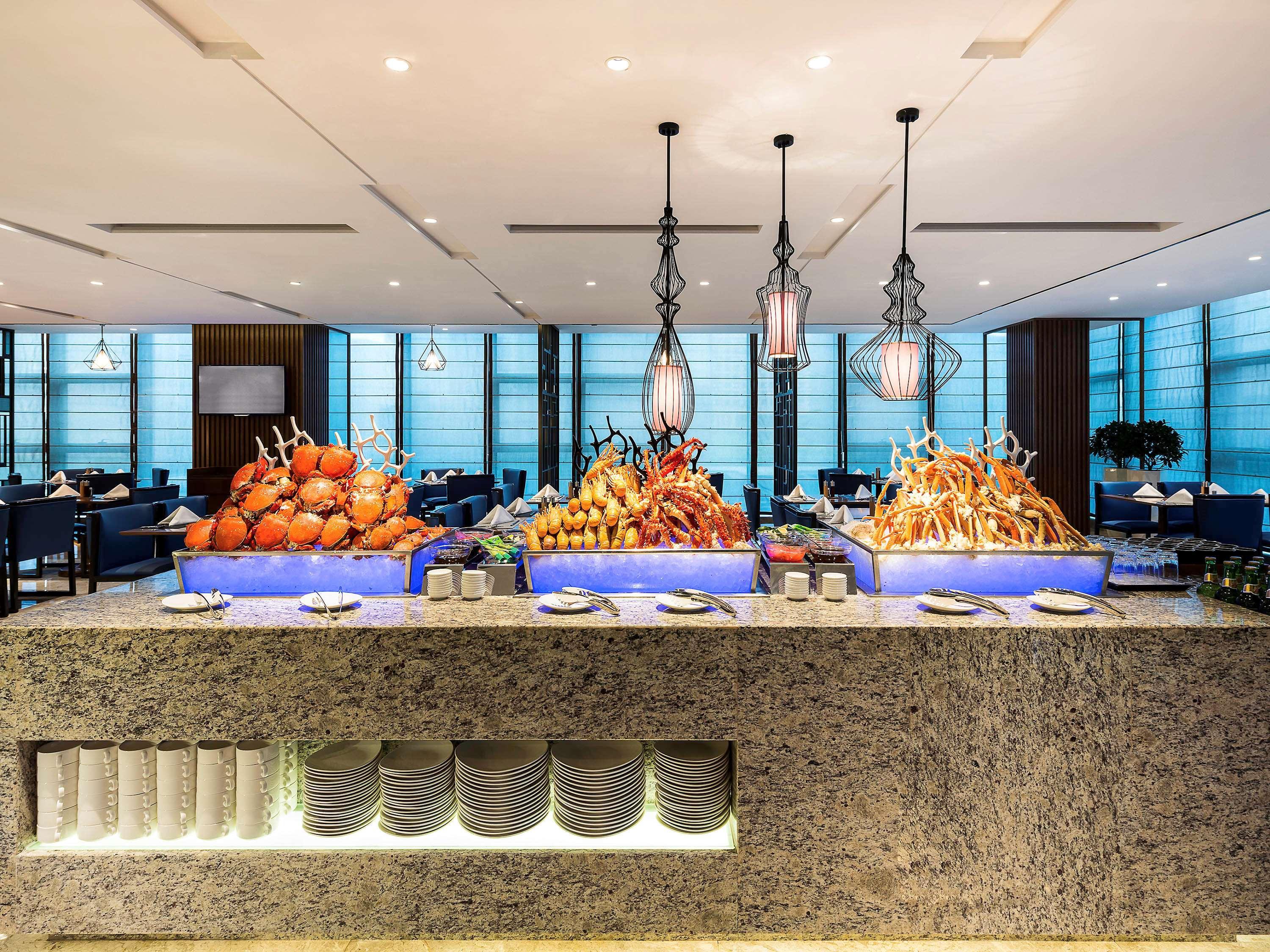Novotel Ningbo East Exterior photo